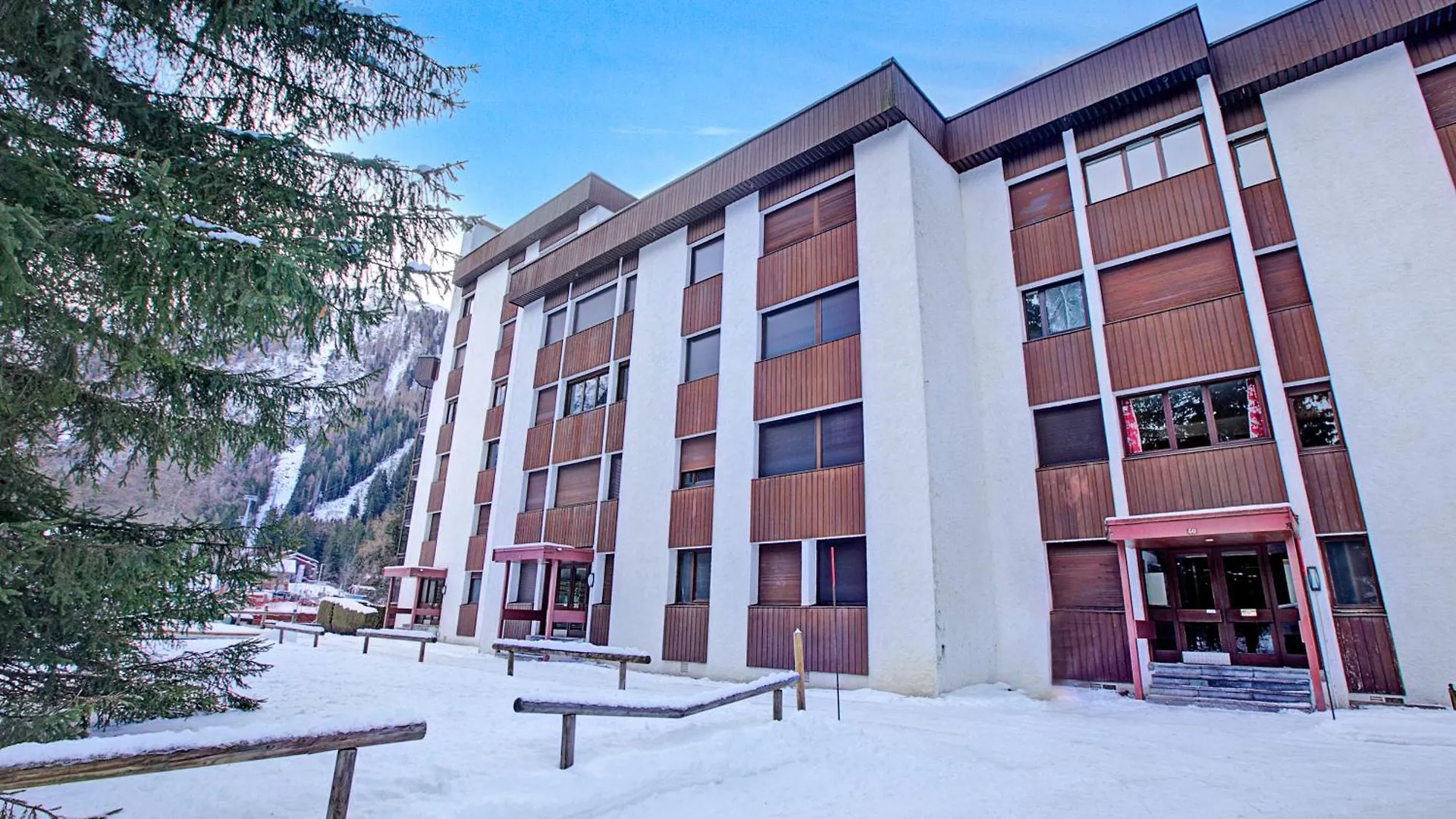 Residence Grands Montets 133 Ski In-Ski Out - Happy Rentals Chamonix Apartment